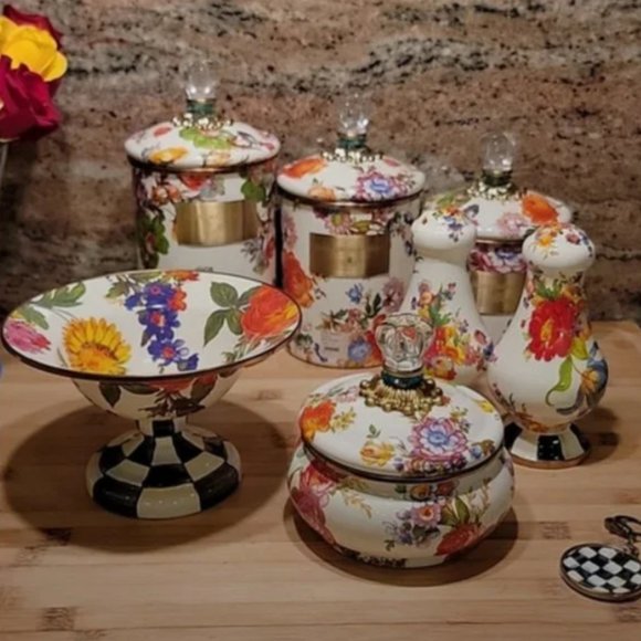 Mackenzie-Childs Flower Market Squashed Pot in White - Picture 7 of 7